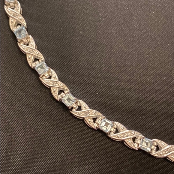 Necklace Set - Picture 7 of 8